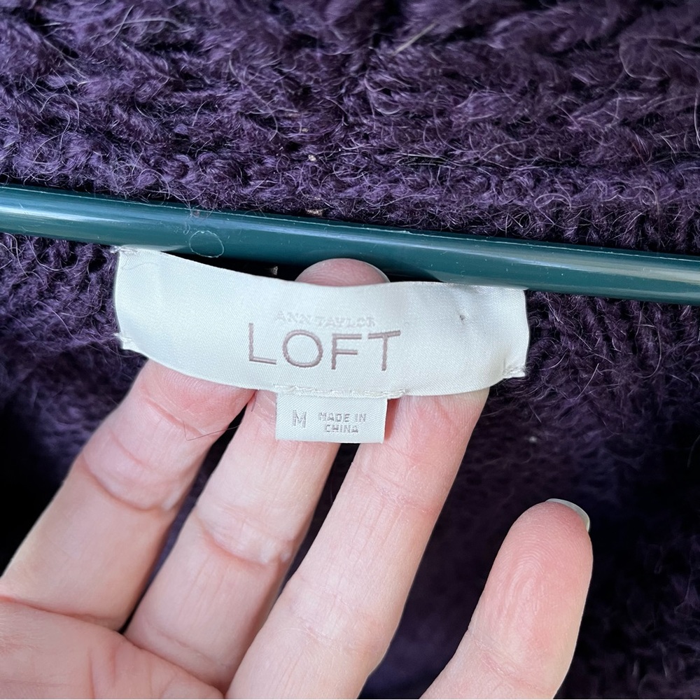 Loft Ann Taylor Alpaca Blend Deep V Shawl Sweater Purple Sz M - Picture 3 of 14